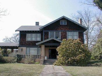 Morgan And Wells Bed And Breakfast Шелби Екстериор снимка