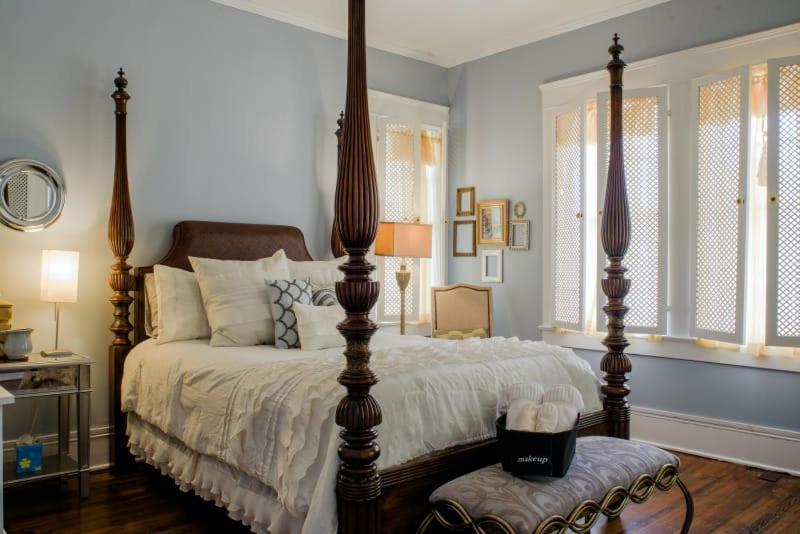 Morgan And Wells Bed And Breakfast Шелби Екстериор снимка